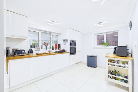 undefined, Medlar Drive, South Ockendon, Essex, RM15