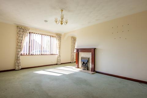 3 bedroom detached bungalow for sale, Mountbatten Road, Dersingham