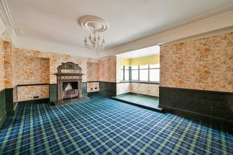 6 bedroom semi-detached house for sale, Credon Road, London, SE16