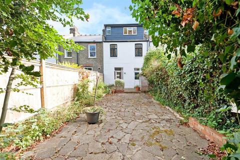5 bedroom terraced house for sale, Kemble Road, London