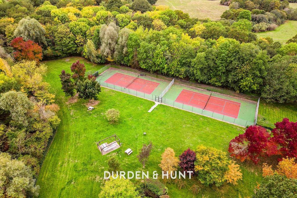Boleyn Court