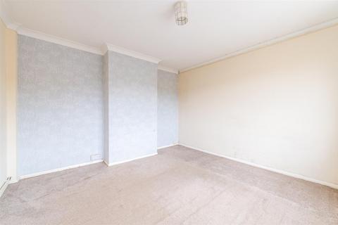 87 Fens Way, Swanley, BR8 7SW