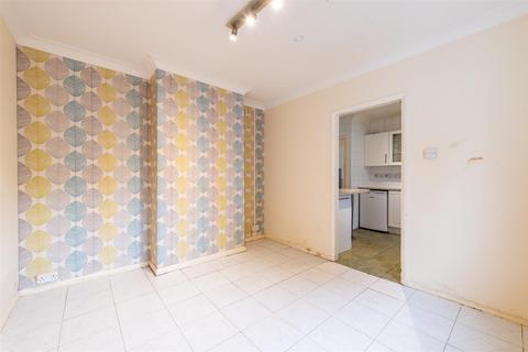 87 Fens Way, Swanley, BR8 7SW