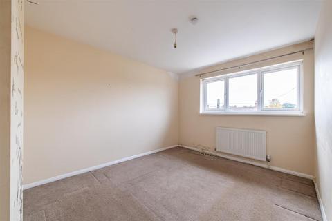 87 Fens Way, Swanley, BR8 7SW