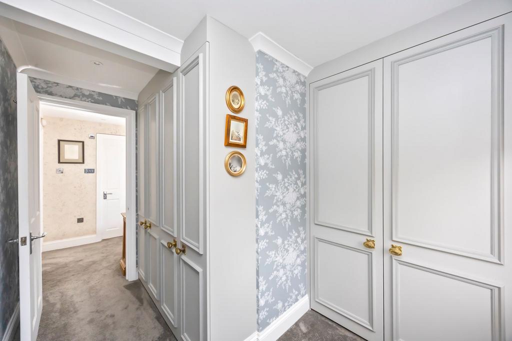 Dressing Room/ 4th Bedroom