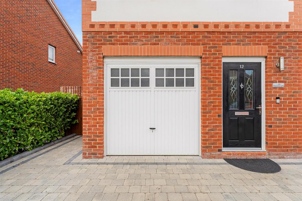 12 Atherton Drive-31.jpg
