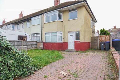 3 bedroom end of terrace house for sale, Moor Park Avenue, Blackpool FY2