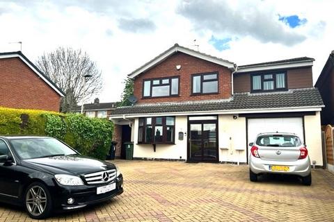 5 bedroom detached house to rent, Tamar Road, Oadby, Leicester LE2
