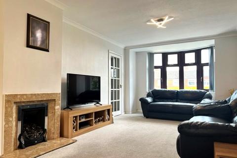 5 bedroom detached house to rent, Tamar Road, Oadby, Leicester LE2