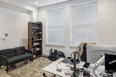 1 bedroom flat for sale, Flat 1, 1 Montpelier Road, Ealing, London, W5 2QS