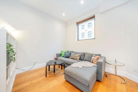 2 bedroom flat for sale, Bishops Road, London SW6