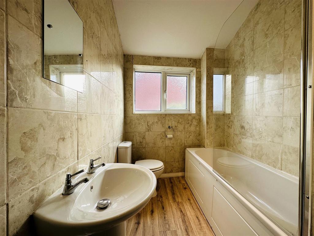 Bath.jpg