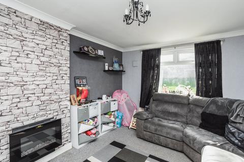 3 bedroom semi-detached house for sale, Hucklow Avenue, North Wingfield S42