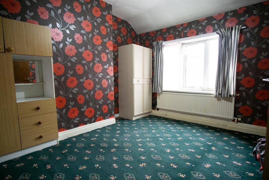Bedroom 1 ..