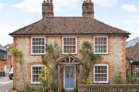 4 bedroom link detached house for sale, London Road, Horndean
