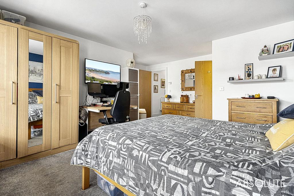 Main bedroom