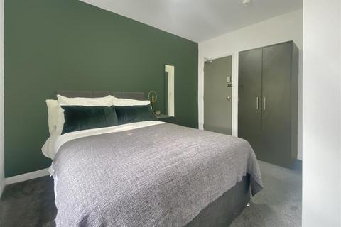 undefined, Room 3, Military Road, CO1 2AD