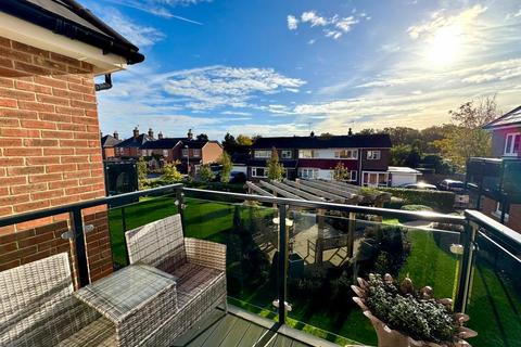 1 bedroom apartment for sale, Crookham Road, Fleet GU51