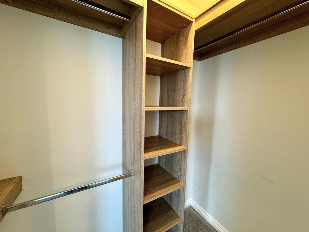 Walk In Wardrobe