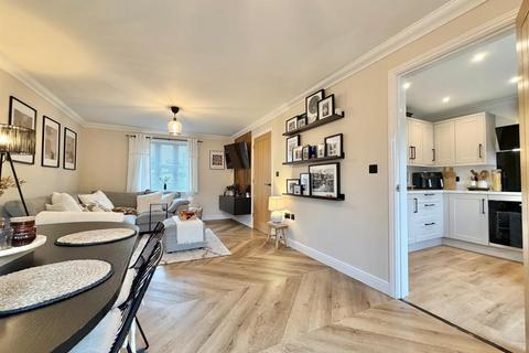 3 bedroom semi-detached house for sale, Swan Avenue, Tiverton EX16