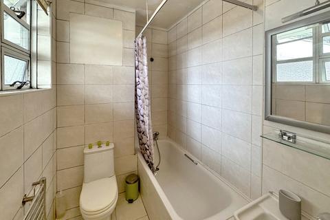 undefined, Sheen Road, Richmond, TW9