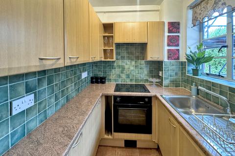 undefined, Sheen Road, Richmond, TW9