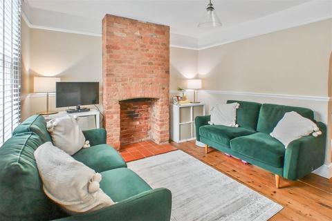 undefined, Wellesley Road, Brentwood
