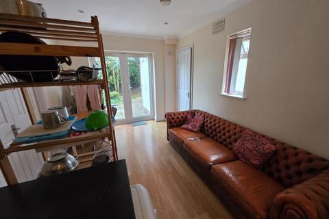 undefined, Garthland Drive, Barnet