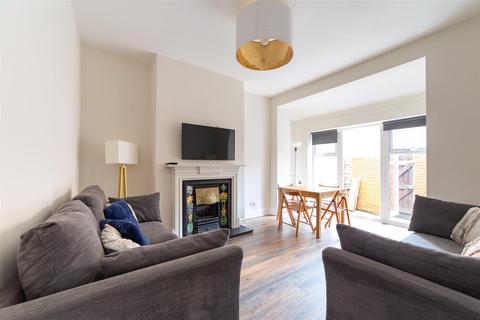 6 bedroom terraced house to rent, £155pppw - Gladstone Terrace, Sandyford