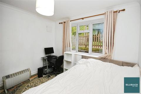 undefined, Finchley Road, Golders Green, NW11