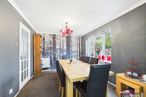 4 bedroom detached house for sale, Somerton Gardens, Reading RG6