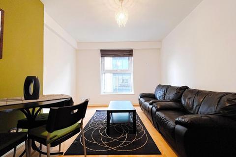 2 bedroom flat to rent, City Central, Leeds, West Yorkshire