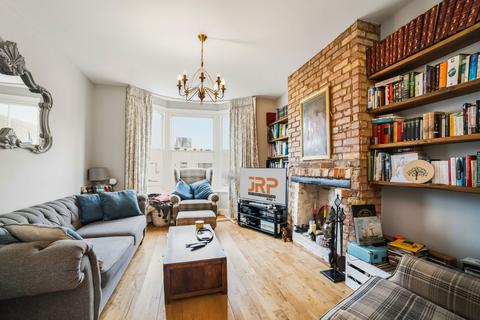 3 bedroom semi-detached house for sale, Victoria Road, Maldon CM9