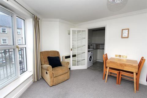 1 bedroom retirement property for sale, Back Lane, Keynsham, Bristol