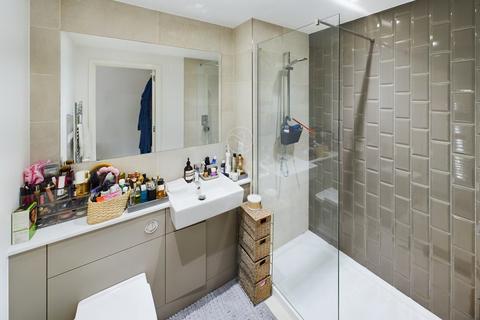 2 bedroom flat for sale, Celeste House, NW9 4DT