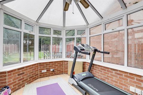 undefined, Hotspur Drive, Nottingham NG4