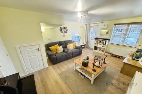 3 bedroom terraced house for sale, Blackthorn Close, North Yorkshire YO8