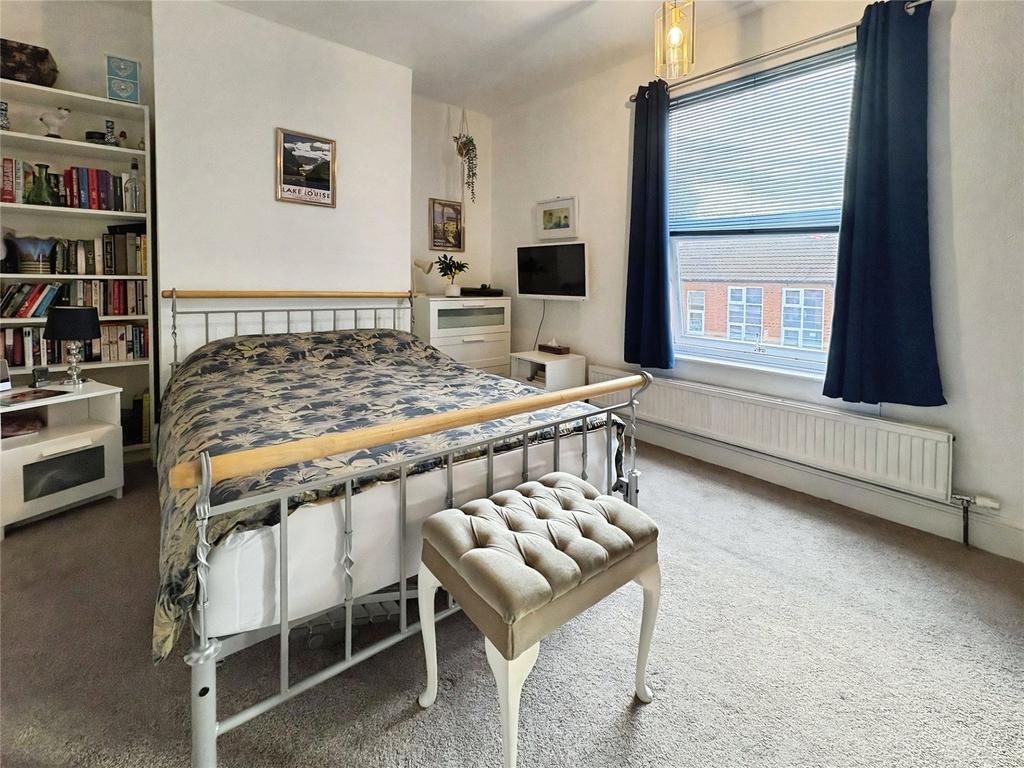 Main Bedroom