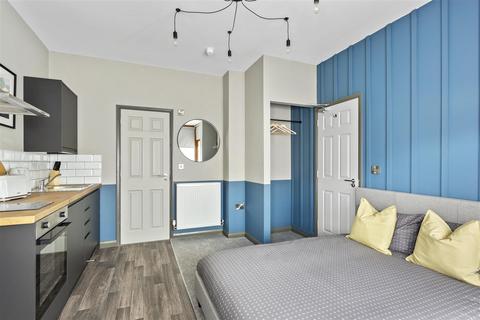 undefined, Belvedere Road, Burton-On-Trent DE13