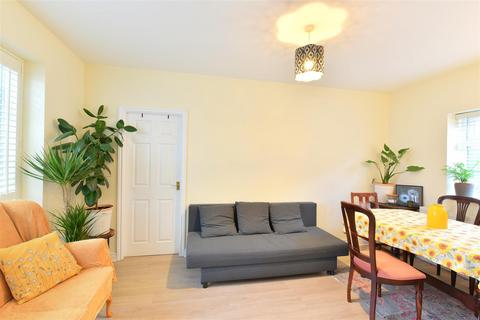 undefined, Emerald Street, York