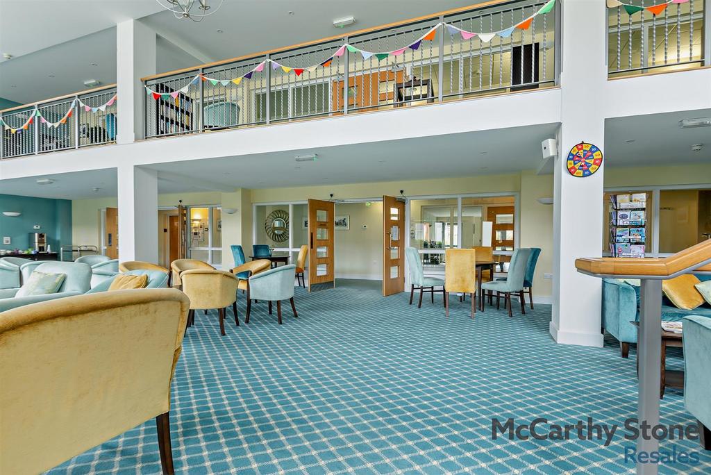 8641930-interior18-800.jpg