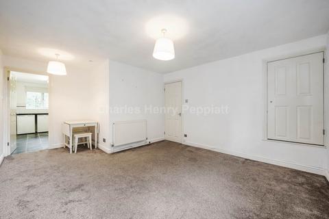 50 Hampden Close, North Weald, Epping, CM16 6JX