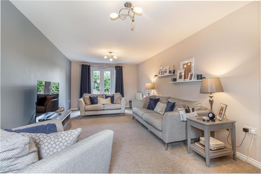 Living-room-2.jpg