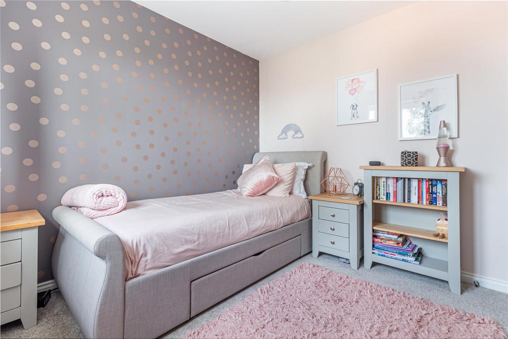 Bedroom-3-2.jpg