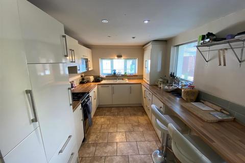 undefined, Bowerham Road, Lancaster LA1