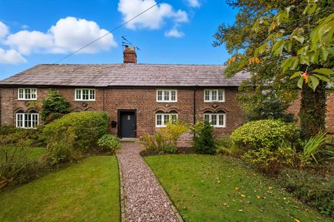 3 bedroom cottage for sale, Holmes Chapel Road, Over Peover, WA16