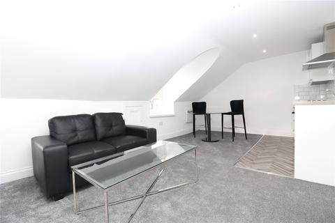 Studio to rent, Victoria Crescent Road, Glasgow, G12