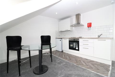 Studio to rent, Victoria Crescent Road, Glasgow, G12