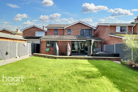 4 bedroom detached house for sale, Church Meadow, Barton Mills