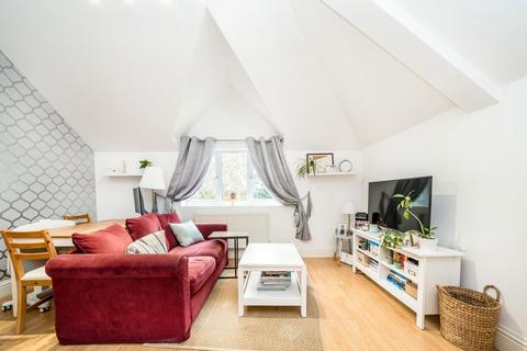 undefined, Chertsey Road, Ashford TW15